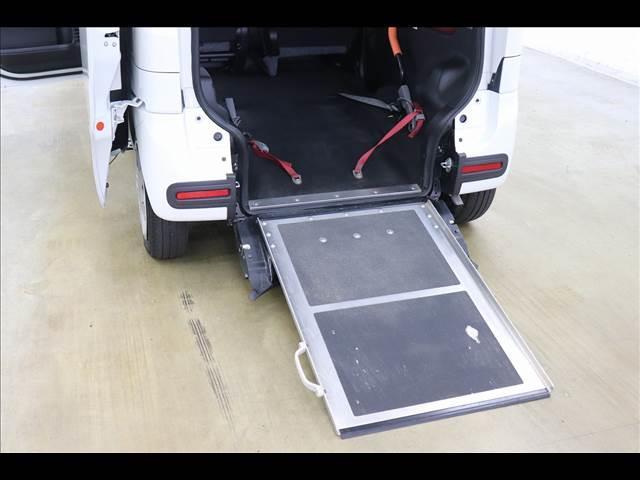 スペーシア 車いす移動車　福祉車両　車椅子移動車　両側スライドドア　禁煙車　衝突被害軽減ブレーキ　スマートキー　アイドリングストップ（2枚目）