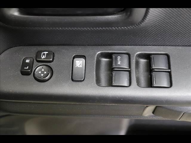 スペーシア 車いす移動車　福祉車両　車椅子移動車　両側スライドドア　禁煙車　衝突被害軽減ブレーキ　スマートキー　アイドリングストップ（44枚目）