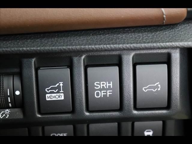 フォレスター ハイブリッド　Ａｄｖａｎｃｅ　茶革シート　８型ナビ　ＢＳＭ　ビルトイン８型ナビ　フルセグＴＶ　Ｂｌｕｅｔｏｏｔｈ　バックカメラ　サイドカメラ　ＥＴＣ　シートヒーター　禁煙車　４ＷＤ　パワーバックドア　レーダークルーズ　ＢＳＭ　ルーフレール　ＬＥＤオートライト（5枚目）