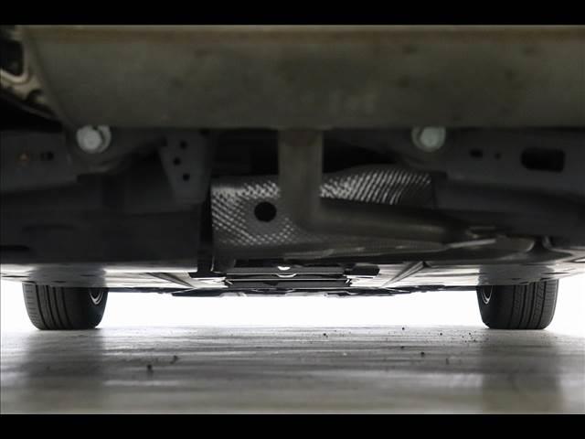 プリウス S “Safety Plus” レーダクルーズ レーダークルーズ クリアランスソナー LEDオートライト レザーハンドル 純正ナビ TV バックカメラ HUD スマートキー プッシュスタート ETC 純正アルミ 禁煙車 純正アルミ(26枚目)