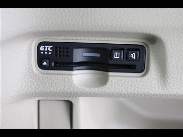N-BOX G Honda SENSING 7型ナビ Bカメラ ETC 純正7型ナビ Bluetooth バックカメラ ETC スマートキー 両側スライドドア LEDオートライト 衝突被害軽減ブレーキ レーダークルーズ レーンキープアシスト 禁煙車(4枚目)