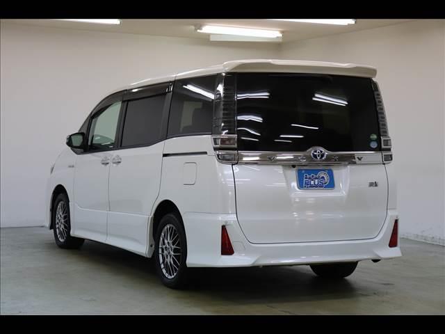 ヴォクシー ZS“煌” 9型ナビ デジタルインナーミラー トヨタセーフティセンス 純正9型ナビ フルセグTV Bluetooth バックカメラ ETC コーナーセンサー デジタルインナーミラー 前後ドラレコ シートヒーター クルーズコントロール(20枚目)