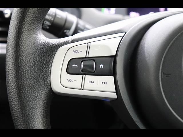 フィット e:HEVクロスター 純正9型ナビ フルセグTV Bluetooth バックカメラ ETC クリアランスソナー LEDオートライト ホンダセンシング レーダークルーズ レーンキープアシスト 前後ドラレコ ルーフレール(35枚目)