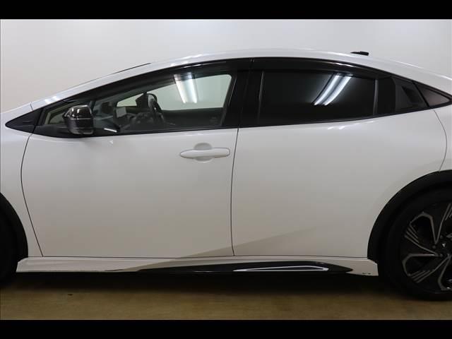 プリウス Z モデリスタエアロ モデリスタ19AW ガラスルーフ モデリスタエアロ モデリスタ19インチAW ガラスルーフ 全周囲カメラ BSM ベンチレーション デジタルインナーミラー フルセグTV クリアランスソナー ACC パワーバックドア 禁煙車(49枚目)