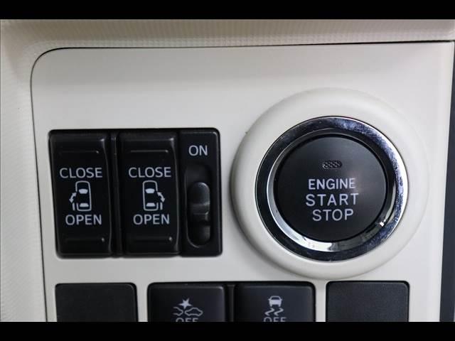 純正７型ナビ　フルセグＴＶ　Ｂｌｕｅｔｏｏｔｈ　全周囲カメラ　両側パワースライド　スマートキー　ＬＥＤオートライト　ドラレコ　ＥＴＣ　衝突被害軽減ブレーキ　踏み間違い防止アシスト　禁煙車