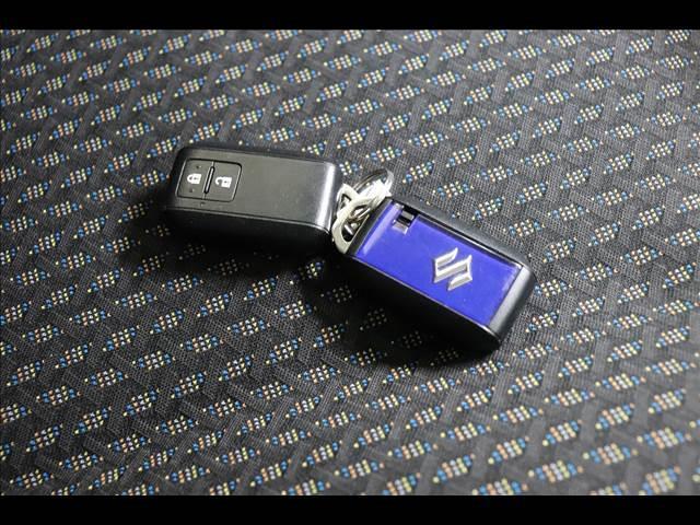 ハスラー ハイブリッドＧ　衝突被害軽減ブレーキ　７型ナビ　フルセグＴＶ　Ｂｌｕｅｔｏｏｔｈ　ＤＶＤ再生　ＥＴＣ　パーキングセンサー　スマートキー　シートヒーター　禁煙車　オートライト　電動格納ミラー（8枚目）