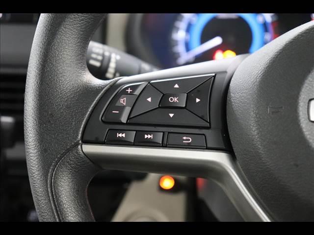 ルークス Ｘ　全周囲カメラ　スマートキー　７型ナビ　衝突被害軽減ブレーキ　クリアランスソナー　全周囲カメラ　７型ナビ　フルセグＴＶ　Ｂｌｕｅｔｏｏｔｈ　ＥＴＣ　前後ドラレコ　禁煙車　スマートキー　アイドリングストップ　オートエアコン（8枚目）