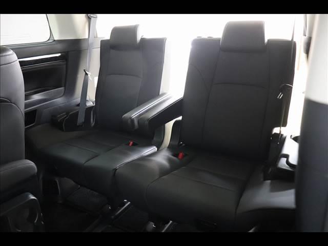 ヴェルファイア Z G エディション 後席モニター BSM Dインナーミラー 後席フリップダウンモニター BSM デジタルインナーミラー フルセグTV バックカメラ クリアランスソナー レーダークルーズ ベンチレーション ステアリングヒーター 両側電動 パワーバックドア(14枚目)