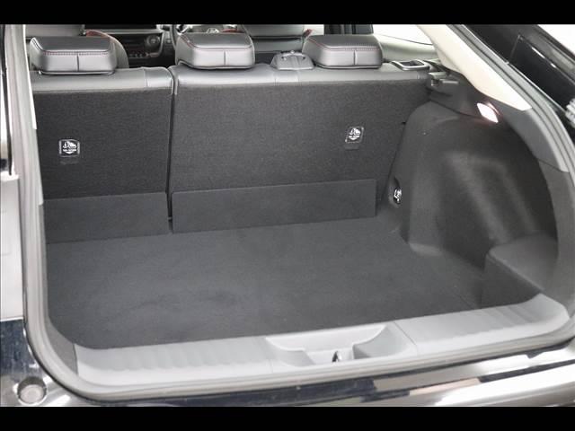 プリウス Z モデリスタエアロ ガラスルーフ 全周囲カメラ モデリスタエアロ パノラマガラスルーフ BSM 全周囲カメラ アダプティブクルーズ フルセグTV Bluetooth クリアランスソナー デジタルインナーミラー ベンチレーション ステアリングヒーター(14枚目)