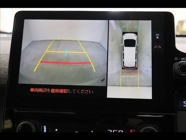 シエンタ ＨＹＢＲＩＤ　Ｚ　７人　後席モニター　全周囲カメラ　ＢＳＭ　１０．５型ナビ　後席フリップダウンモニター　全周囲カメラ　ＢＳＭ　両側パワースライド　シートヒーター　ステアリングヒーター　禁煙車　フルセグＴＶ　クリアランスソナー　ＥＴＣ　ハイブリッド（3枚目）