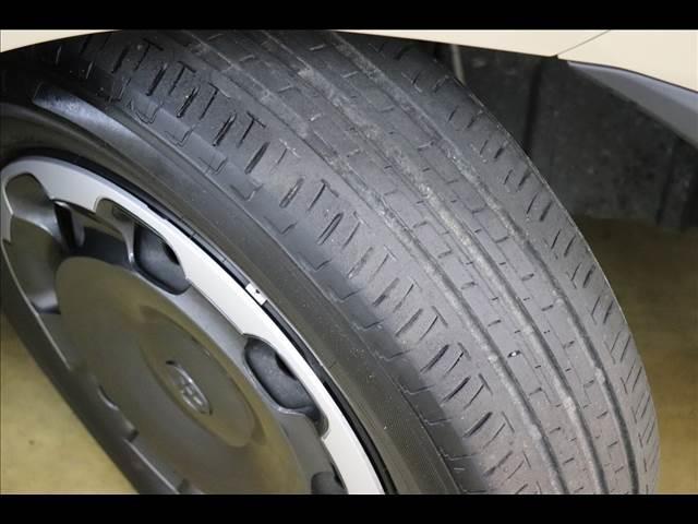 シエンタ ＨＹＢＲＩＤ　Ｚ　７人　後席モニター　全周囲カメラ　ＢＳＭ　１０．５型ナビ　後席フリップダウンモニター　全周囲カメラ　ＢＳＭ　両側パワースライド　シートヒーター　ステアリングヒーター　禁煙車　フルセグＴＶ　クリアランスソナー　ＥＴＣ　ハイブリッド（24枚目）