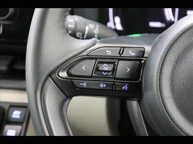 シエンタ ＨＹＢＲＩＤ　Ｚ　７人　後席モニター　全周囲カメラ　ＢＳＭ　１０．５型ナビ　後席フリップダウンモニター　全周囲カメラ　ＢＳＭ　両側パワースライド　シートヒーター　ステアリングヒーター　禁煙車　フルセグＴＶ　クリアランスソナー　ＥＴＣ　ハイブリッド（33枚目）