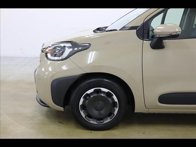 シエンタ ＨＹＢＲＩＤ　Ｚ　７人　後席モニター　全周囲カメラ　ＢＳＭ　１０．５型ナビ　後席フリップダウンモニター　全周囲カメラ　ＢＳＭ　両側パワースライド　シートヒーター　ステアリングヒーター　禁煙車　フルセグＴＶ　クリアランスソナー　ＥＴＣ　ハイブリッド（48枚目）