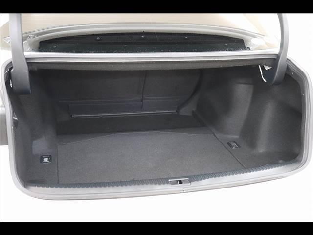 IS IS300h F SPORT 黒革 サンルーフ レダクル サンルーフ 黒革シート ベンチレーション レーダークルーズ クリアランスソナー 禁煙車 フルセグTV Bluetooth バックカメラ ETC LEDオートライト スマートキー(14枚目)