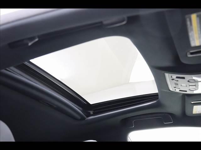 IS IS300h F SPORT 黒革 サンルーフ レダクル サンルーフ 黒革シート ベンチレーション レーダークルーズ クリアランスソナー 禁煙車 フルセグTV Bluetooth バックカメラ ETC LEDオートライト スマートキー(29枚目)