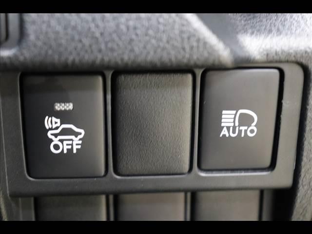 IS IS300h F SPORT 黒革 サンルーフ レダクル サンルーフ 黒革シート ベンチレーション レーダークルーズ クリアランスソナー 禁煙車 フルセグTV Bluetooth バックカメラ ETC LEDオートライト スマートキー(37枚目)