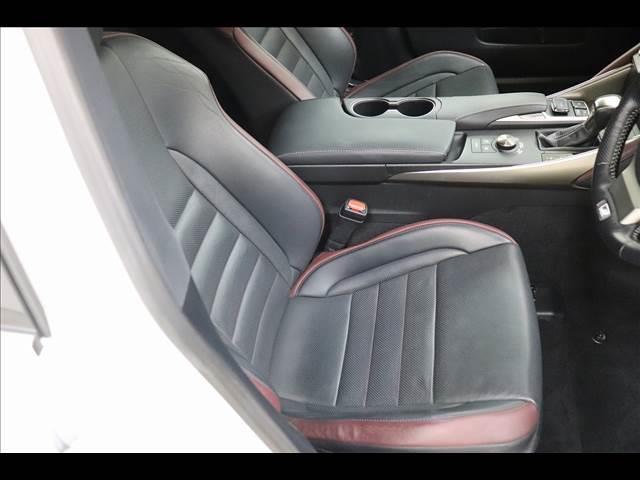 IS IS300h F SPORT 黒革 サンルーフ レダクル サンルーフ 黒革シート ベンチレーション レーダークルーズ クリアランスソナー 禁煙車 フルセグTV Bluetooth バックカメラ ETC LEDオートライト スマートキー(41枚目)