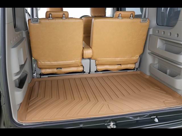 エブリイワゴン ＰＺターボスペシャル　社外１４インチアルミ　ＴＯＹＯオープンカントリー　オートステップ　純正ディスプレイオーディオ　バックカメラ　ＥＴＣ　ターボ　４ＷＤ　茶革調シートカバー　パーキングセンサー　両側パワースライド（14枚目）