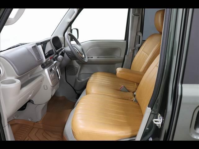 エブリイワゴン ＰＺターボスペシャル　社外１４インチアルミ　ＴＯＹＯオープンカントリー　オートステップ　純正ディスプレイオーディオ　バックカメラ　ＥＴＣ　ターボ　４ＷＤ　茶革調シートカバー　パーキングセンサー　両側パワースライド（42枚目）