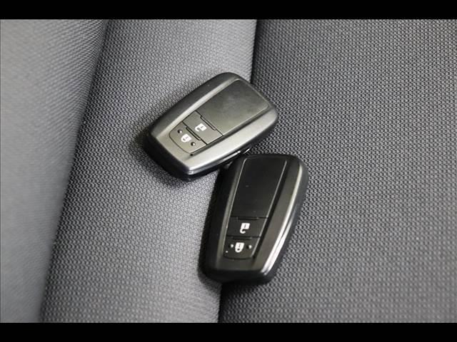 カローラスポーツ HYBRID G Z BSM シートヒーター レーダークルー BSM レーダークルーズ クリアランスソナー 禁煙車 ハイブリッド ETC シートヒーター 前後ドラレコ ディスプレイオーディオ ナビ バックカメラ 社外18インチアルミ LEDオートライト(38枚目)