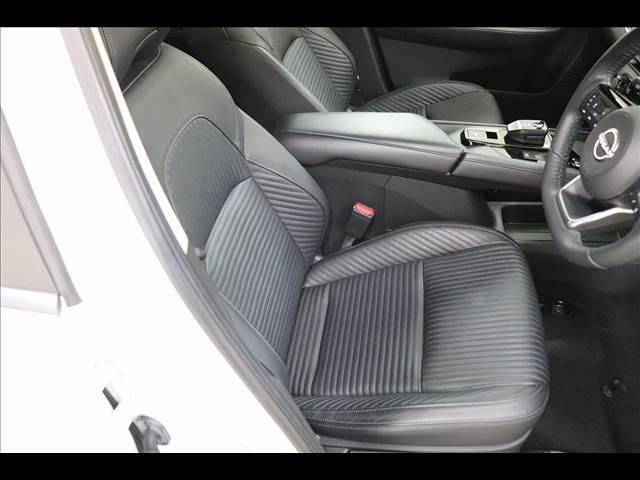 ノート X プロパイロット シートヒーター 9型ナビ プロパイロット 純正9型ナビ フルセグTV Bluetooth 全周囲カメラ クリアランスソナー BSM レザー調シート シートヒーター ステアリングヒーター 前後ドラレコ デジタルインナーミラー(11枚目)