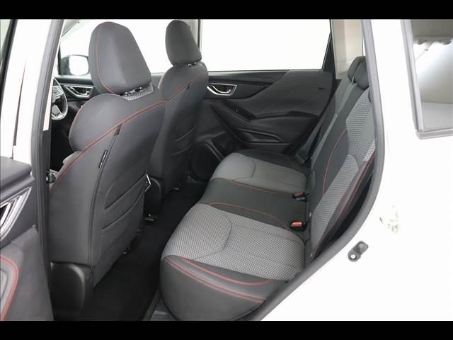 それではこちらのお車を紹介させていただきます。