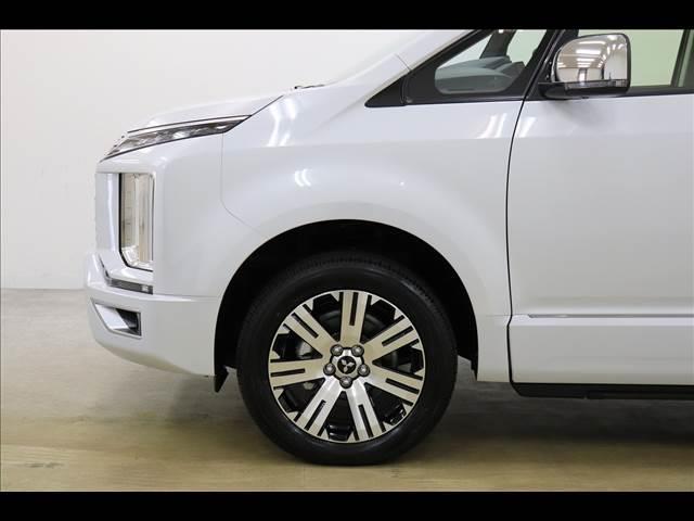 デリカＤ：５ Ｐ　７人オートステップ　ＢＳＷ　全周囲カメラ　登録済未使用車　オートステップ　ＢＳＷ　アダプティブクルーズ　パワーバックドア　両側パワースライド　全周囲カメラ　ＬＥＤオートライト　ディーゼルターボ　４ＷＤ　禁煙車　シートヒーター　７人乗り（48枚目）