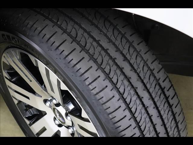 デリカＤ：５ Ｐ　７人オートステップ　ＢＳＷ　全周囲カメラ　登録済未使用車　オートステップ　ＢＳＷ　アダプティブクルーズ　パワーバックドア　両側パワースライド　全周囲カメラ　ＬＥＤオートライト　ディーゼルターボ　４ＷＤ　禁煙車　シートヒーター　７人乗り（59枚目）