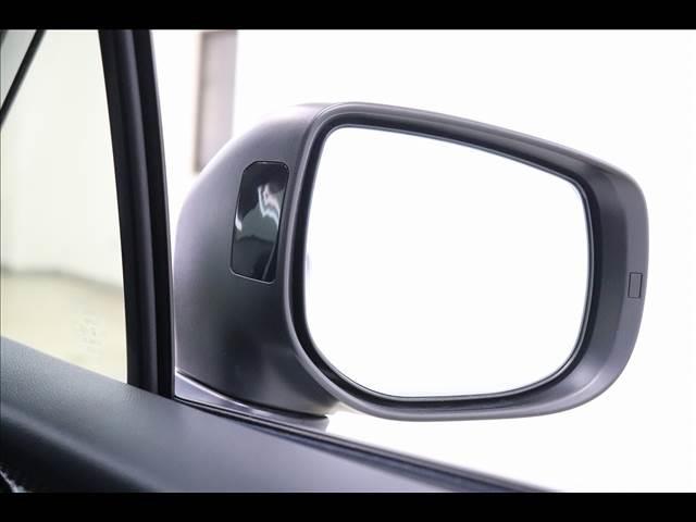 純正８型ナビ　フルセグＴＶ　Ｂｌｕｅｔｏｏｔｈ　バックカメラ　サイドカメラ　ＢＳＭ　レーダークルーズ　シートヒーター　パーキングセンサー　スマートキー　ＥＴＣ　禁煙車　衝突被害軽減ブレーキ