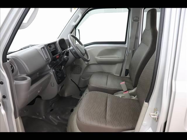 エブリイ ＰＣリミテッド　キーレスキー　ハイルーフ　オーバーヘッドコンソール　ＣＤオーディオ　禁煙車　ＡＢＳ　Ｗエアバック　プライバシーガラス（12枚目）