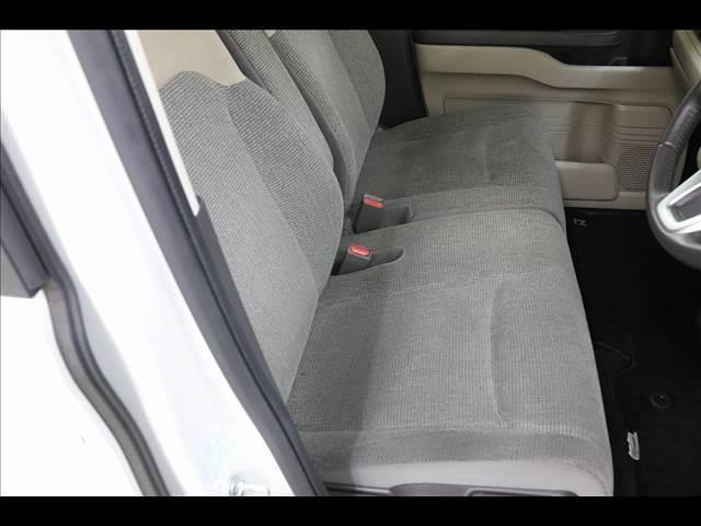 N-BOX G・Lターボ Honda SENSING 8型ナビ 両側電動 純正8型ナビ フルセグTV Bluetooth バックカメラ ETC 両側パワースライド シートヒーター 禁煙車 ターボ LEDオートライト レーダークルーズ 衝突被害軽減ブレーキ(11枚目)