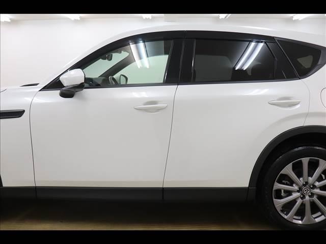 CX-60 XD エクスクルーシブモード サンルーフ 全周囲カメラ 黒革シート ベンチレーション ステアリングヒーター 禁煙車 ディーゼルターボ フルセグTV Bluetooth クリアランスソナー レーダークルーズ BSM(49枚目)