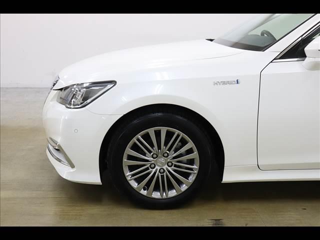 クラウンハイブリッド ロイヤルサルーン　レーダークルーズ　シートヒーター　プリクラッシュセーフティ　レーダークルーズ　純正ナビ　フルセグＴＶ　Ｂｌｕｅｔｏｏｔｈ　バックカメラ　ＥＴＣ　クリアランスソナー　禁煙車　シートヒーター　ステアリングヒーター　ハイブリッド（48枚目）