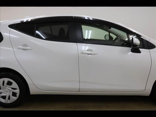 アクア Ｇ　全周囲カメラ　ＢＳＭ　ＡＣＣ　全周囲カメラ　純正ナビ　レーダークルーズ　レーンキープアシスト　クリアランスソナー　ＥＴＣ　ＬＥＤヘッドライト　ディスプレイオーディオ　ＢＳＭ　スマートキー　ハイブリッド（55枚目）