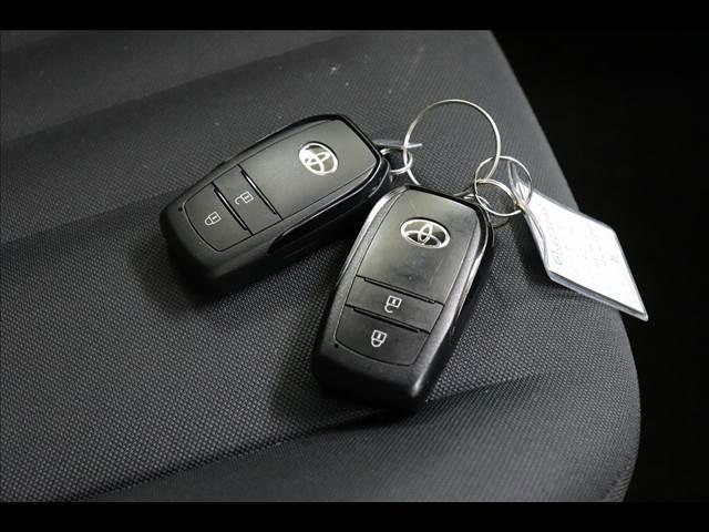 ヤリス Ｇ　純正ナビ　スマートキー　ＢＳＭ　レーダークルーズ　スマートキー　純正ナビ　Ｂｌｕｅｔｏｏｔｈ　ＥＴＣ　クリアランスソナー　ＢＳＭ　衝突被害軽減ブレーキ　バックカメラ　禁煙車（35枚目）