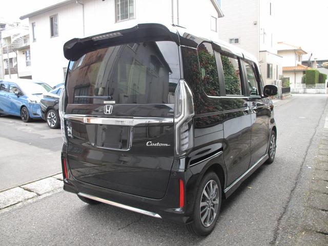 Ｎ－ＢＯＸカスタム Ｌ　純正８インチナビフルセグＴＶ　ＶＸＵ－２２７ＮＢｉ　バックカメラ　ドラレコ　左側パワースライドドア　ＬＥＤヘッドライト　ホンダセンシング　ビルトインＥＴＣ　フロント席シートヒーター　禁煙車（3枚目）