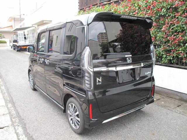 Ｎ－ＢＯＸカスタム Ｌ　純正８インチナビフルセグＴＶ　ＶＸＵ－２２７ＮＢｉ　バックカメラ　ドラレコ　左側パワースライドドア　ＬＥＤヘッドライト　ホンダセンシング　ビルトインＥＴＣ　フロント席シートヒーター　禁煙車（4枚目）