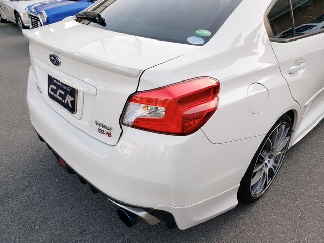 ＷＲＸ Ｓ４ ２．０ＧＴ－Ｓアイサイト　アドバンスドセイフティパッケージ　黒皮シート・メモリーナビ・フルセグ・ＣＤ／ＤＶＤ再生・Ｂｌｕｅｔｏｏｔｈ・ＳＤ録音・バックカメラ・ＥＴＣ・ドラレコ・フジツボマフラー・レイズアルミ１９インチ・ＴＥＩＮ車高調・クスコタワーバー・エアロ（80枚目）