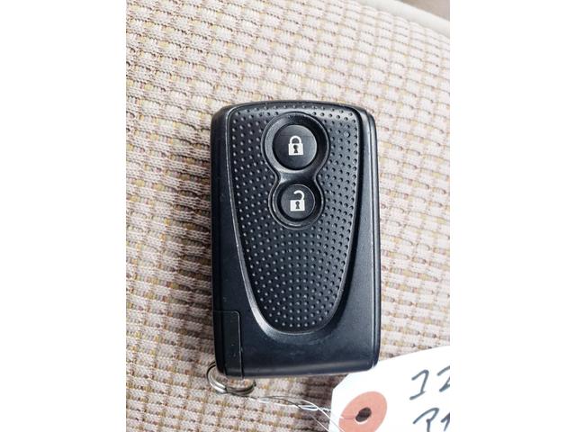 ミラココア ココアプラスＸ　メモリーナビ・ＣＤ／ＤＶＤ再生・Ｂｌｕｅｔｏｏｔｈ・バックカメラ・ＥＴＣ・アイドリングストップ・スマートキー・ＨＩＤライト・フォグ（13枚目）