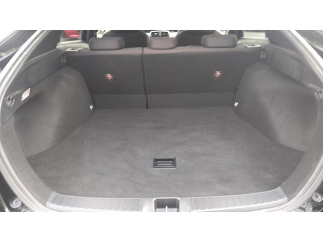 プリウス Sセーフティプラス メモリーナビ・フルセグ・CD/DVD再生・Bluetooth・バックカメラ・オートクルーズ・社外アルミ15インチ・LEDライト・フォグ・オートライト・オートハイビーム・スマートキー・プッシュスタート(26枚目)