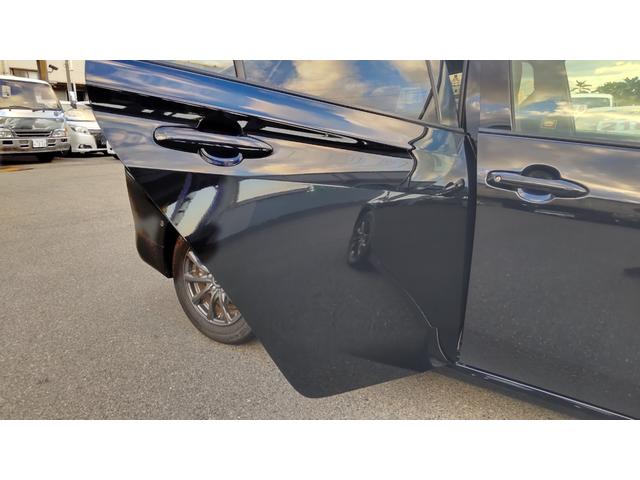 プリウス Sセーフティプラス メモリーナビ・フルセグ・CD/DVD再生・Bluetooth・バックカメラ・オートクルーズ・社外アルミ15インチ・LEDライト・フォグ・オートライト・オートハイビーム・スマートキー・プッシュスタート(42枚目)