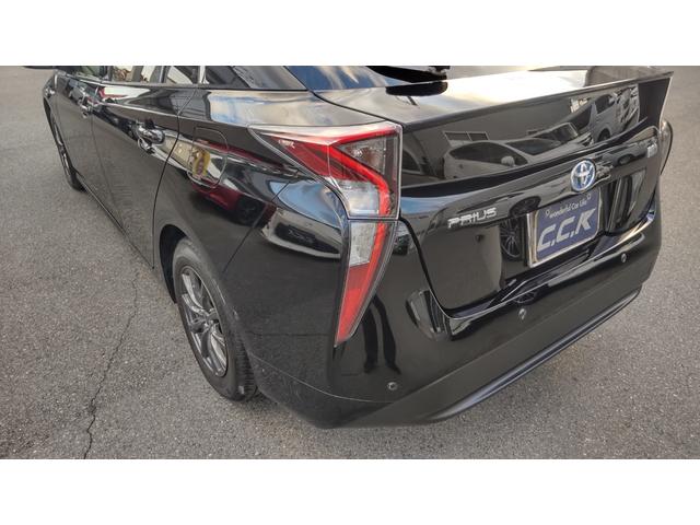 プリウス Sセーフティプラス メモリーナビ・フルセグ・CD/DVD再生・Bluetooth・バックカメラ・オートクルーズ・社外アルミ15インチ・LEDライト・フォグ・オートライト・オートハイビーム・スマートキー・プッシュスタート(66枚目)