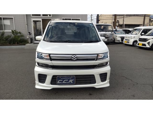 メモリーナビ・フルセグ・CD/DVD再生・Bluetooth・LEDライト・オートライト・アイドリングストップ・シートヒーター・スマートキー・プッシュスタート・スズキセーフティーサポート