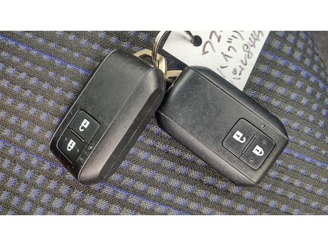 キャッシュレス決済も取り扱っております。オイル交換や車検も対応可能です!