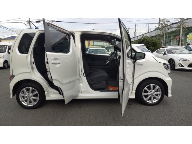 営業時間9:30〜20:00 で営業しております。※年末年始/ゴールデンウィークは休みです。