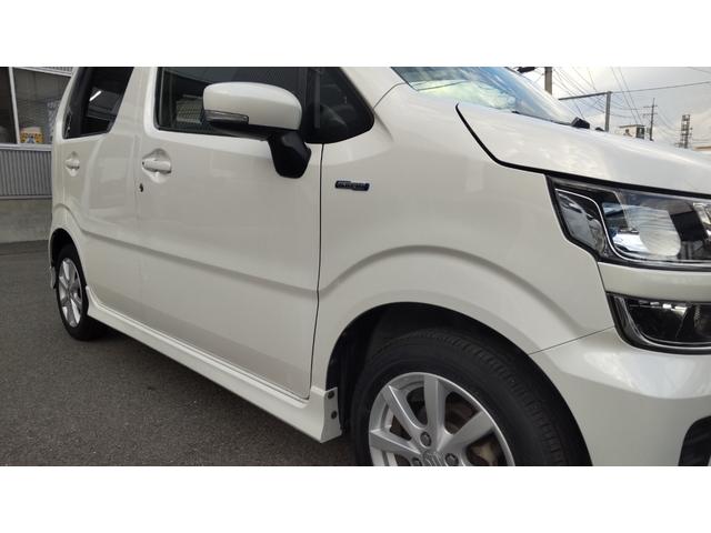 全車専門スタッフによる内装クリーニング、外装磨きを実施しており、見えない細かい部分まで気を使っております。是非、一度お客様自身の目で確かめて頂けたらと思います。