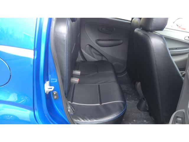 Ｒ２ タイプＳ　スーパーチャージャー　ＣＤデッキ・ＨＩＤライト・フォグ・社外アルミ１４インチ・ＥＴＣ・ＳＴＩマフラー・シートカバー（23枚目）