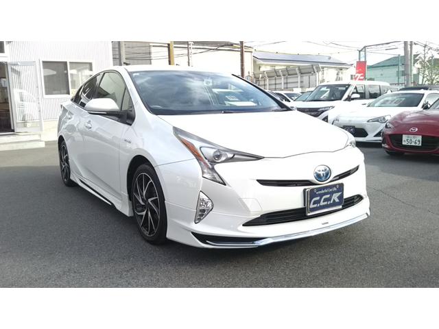 プリウス Ｓ　衝突被害軽減システム　９インチナビ・モデリスタエアロ・モデリスタアルミホイール・フルセグ・ＣＤ／ＤＶＤ再生・Ｂｌｕｅｔｏｏｔｈ・バックカメラ・ＥＴＣ・ドラレコ前後・ＬＥＤライト・フォグ・オートライト・オートハイビーム（32枚目）