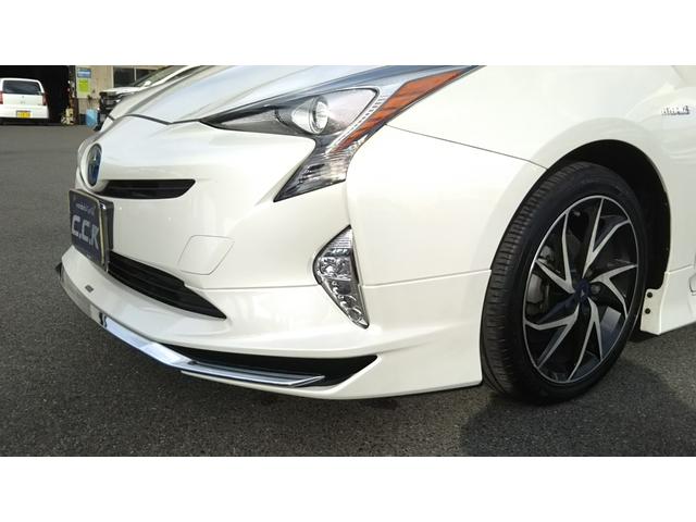 プリウス Ｓ　衝突被害軽減システム　９インチナビ・モデリスタエアロ・モデリスタアルミホイール・フルセグ・ＣＤ／ＤＶＤ再生・Ｂｌｕｅｔｏｏｔｈ・バックカメラ・ＥＴＣ・ドラレコ前後・ＬＥＤライト・フォグ・オートライト・オートハイビーム（37枚目）