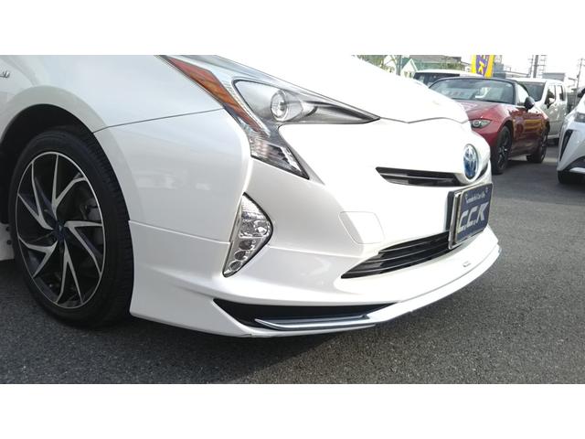 プリウス Ｓ　衝突被害軽減システム　９インチナビ・モデリスタエアロ・モデリスタアルミホイール・フルセグ・ＣＤ／ＤＶＤ再生・Ｂｌｕｅｔｏｏｔｈ・バックカメラ・ＥＴＣ・ドラレコ前後・ＬＥＤライト・フォグ・オートライト・オートハイビーム（38枚目）